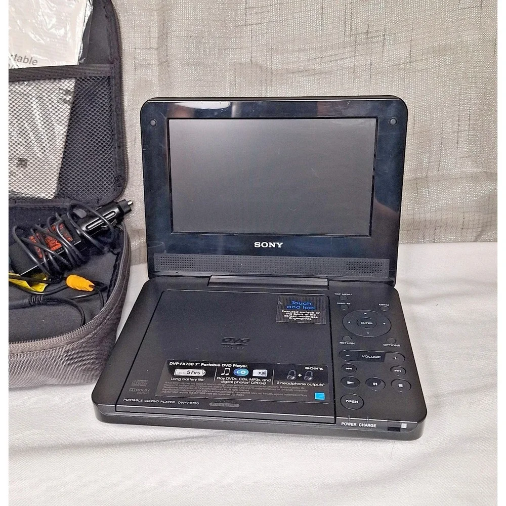 Sony DVP-FX750 Portable DVD Player w Case 7